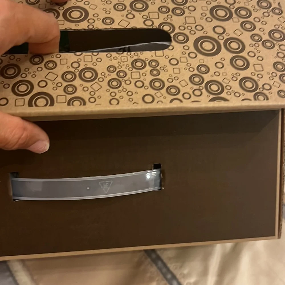 👟👠Avanti Sandals  with nice cushion very comfy and enough sparkle size 9 - Picture 5 of 6